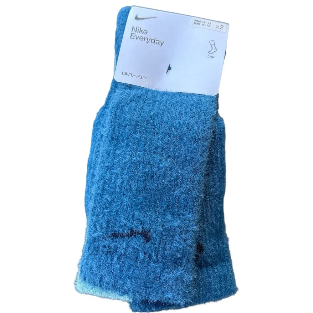 Nike Blue Everyday Dri-FIT Crew Socks - Light Blue Pair